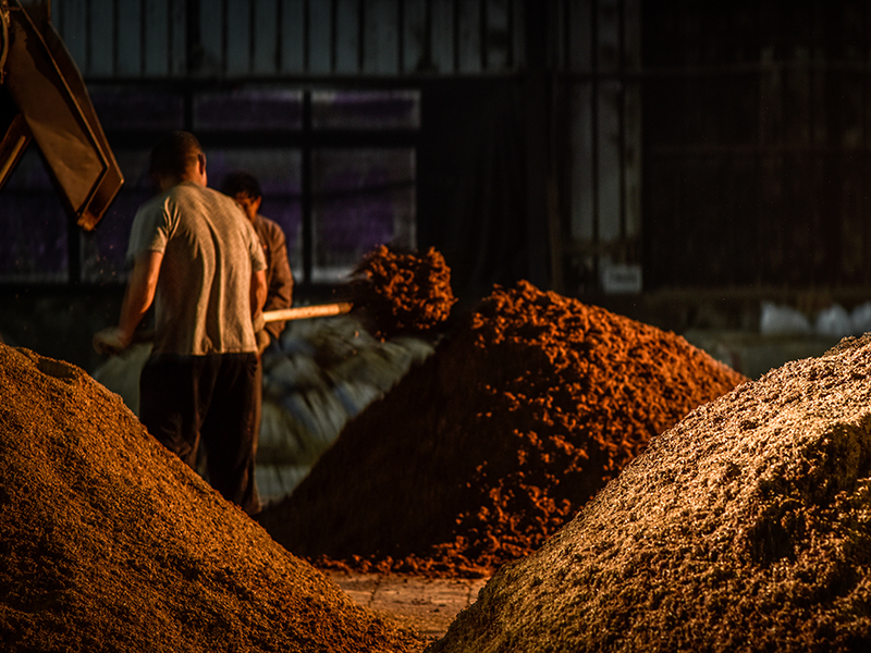 酿酒工业定制蒸汽发生器有什么特点?(图3) 酿酒工业定制蒸汽发生器有什么特点?(图3)