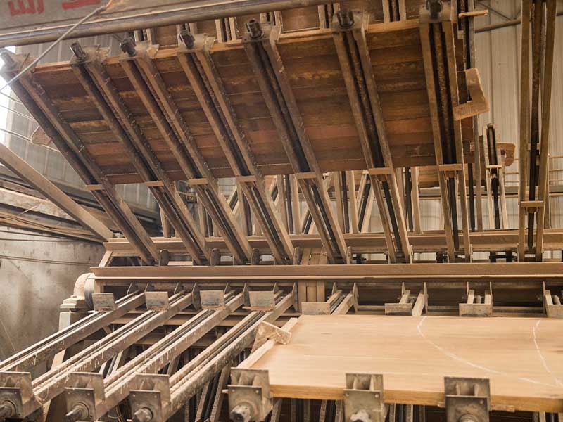 板材烘干过程中蒸汽发生器有什么作用?(图2) 板材烘干过程中蒸汽发生器有什么作用?(图2)