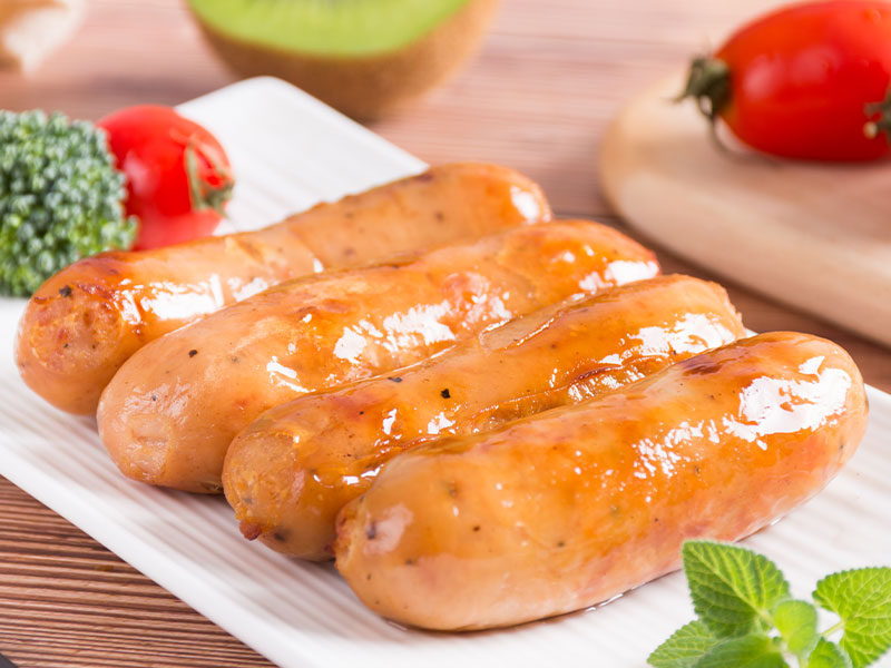 香肠生产揭秘,蒸汽发生器如何助力美味香肠的诞生?(图1) 香肠生产揭秘,蒸汽发生器如何助力美味香肠的诞生?(图1)