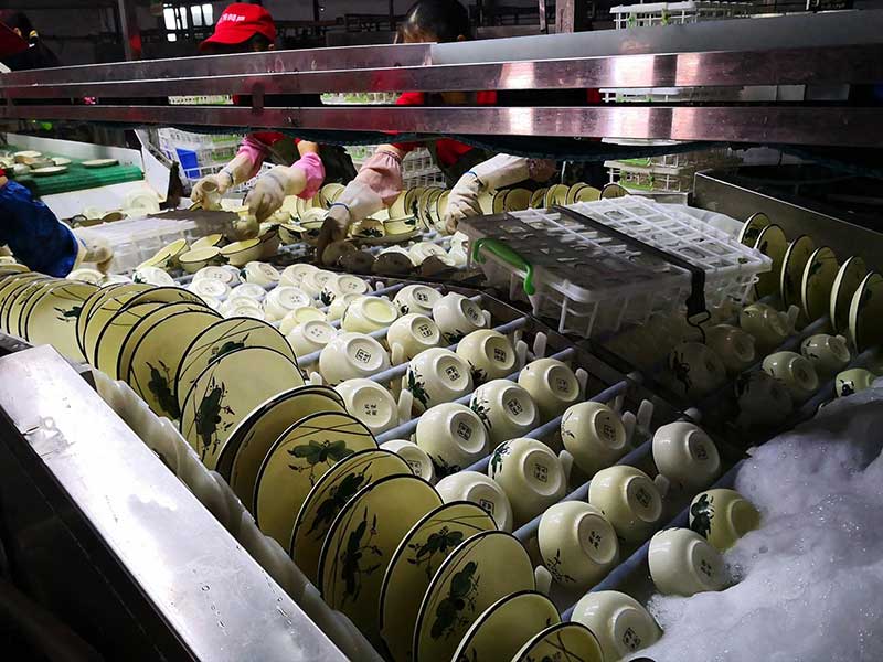 餐具清洗工艺为什么可以使用复合舱蒸汽发生器?(图2) 餐具清洗工艺为什么可以使用复合舱蒸汽发生器?(图2)